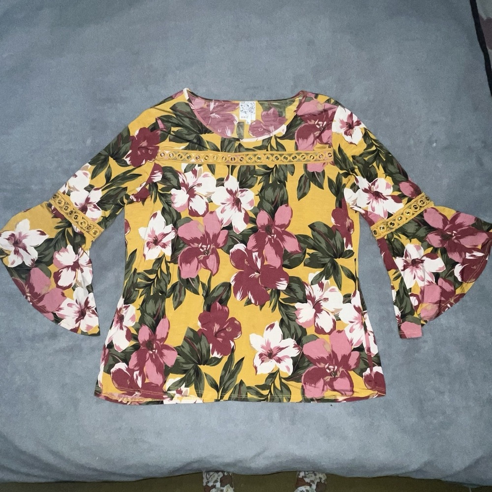 Women's Naif XL Floral 3/4 Bell Sleeve Embroidered Boho Tunic‎ Top Blouse